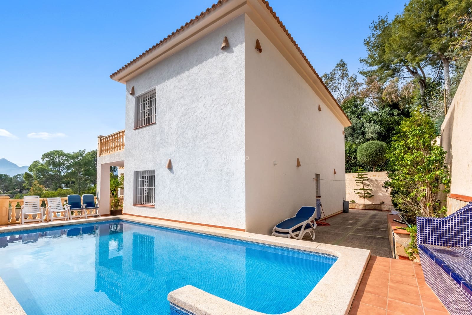 3 bedroom Villa for sale in Altea with pool garage - € 850,000 (Ref: 9694514)