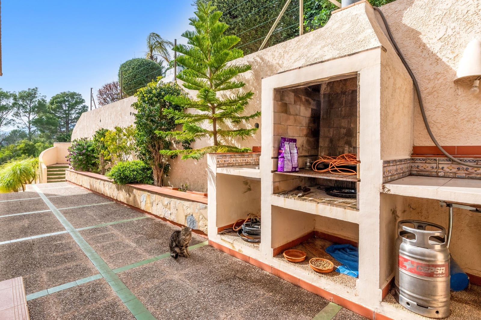 3 bedroom Villa for sale in Altea with pool garage - € 850,000 (Ref: 9694514)