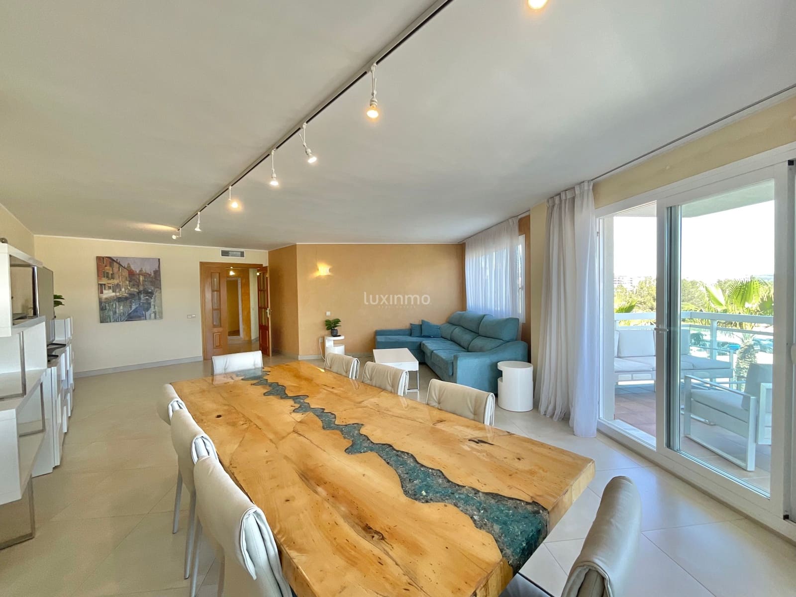 4 bedroom Apartment for rent in Ibiza / Eivissa town with pool garage - € 7,500 (Ref: 9708011)