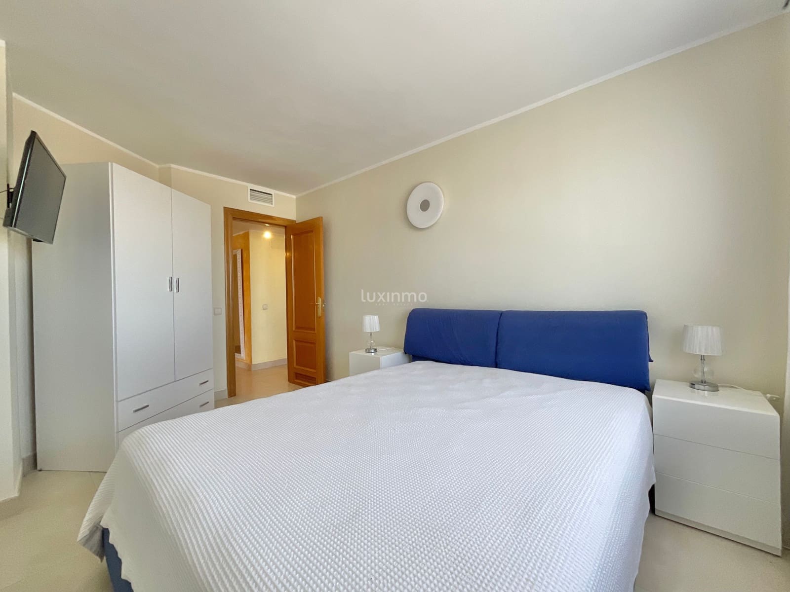 4 bedroom Apartment for rent in Ibiza / Eivissa town with pool garage - € 7,500 (Ref: 9708011)