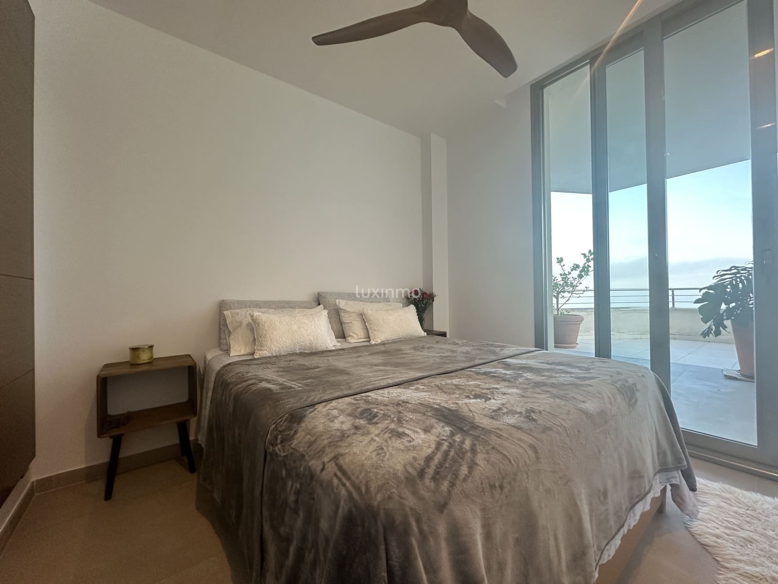 Appartement de 2 chambres à louer à Altea avec piscine garage - 2 000 € (Ref: 9709192)