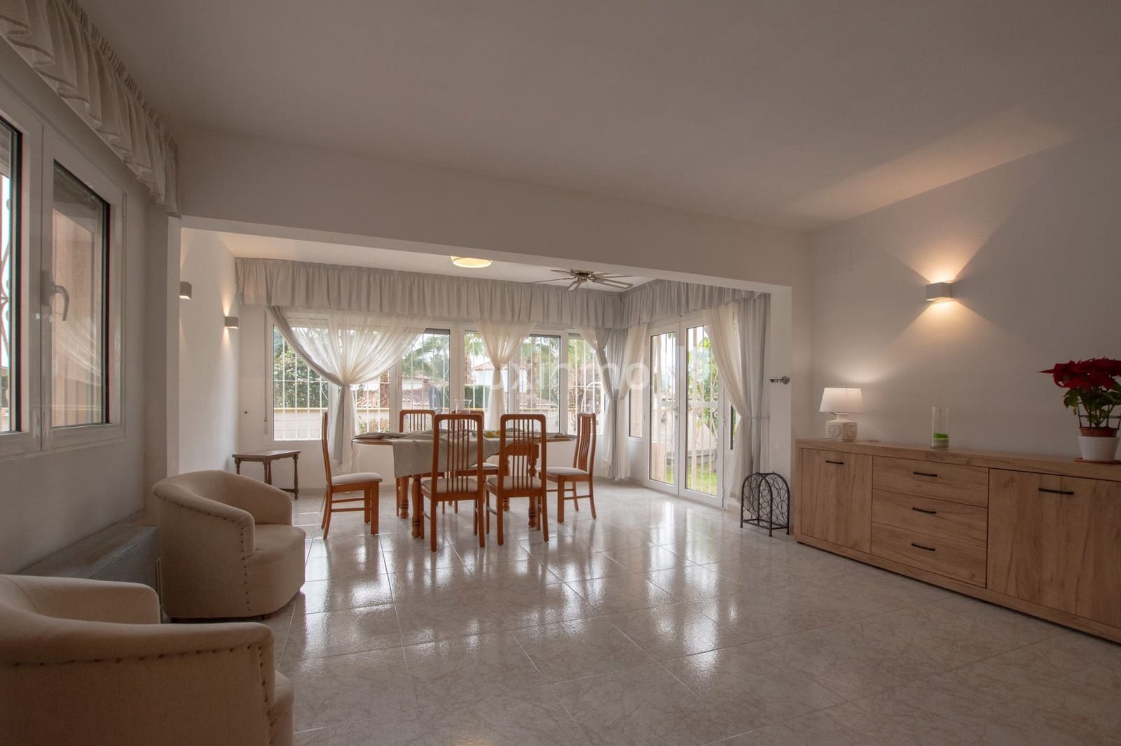 2 soveværelse Lejlighed til leje i Calpe / Calp med garage - € 1.200 (Ref: 9714264)