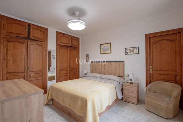 2 soveværelse Lejlighed til leje i Calpe / Calp med garage - € 1.200 (Ref: 9714264)