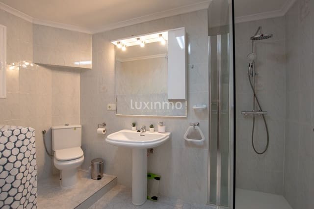 2 soveværelse Lejlighed til leje i Calpe / Calp med garage - € 1.200 (Ref: 9714264)