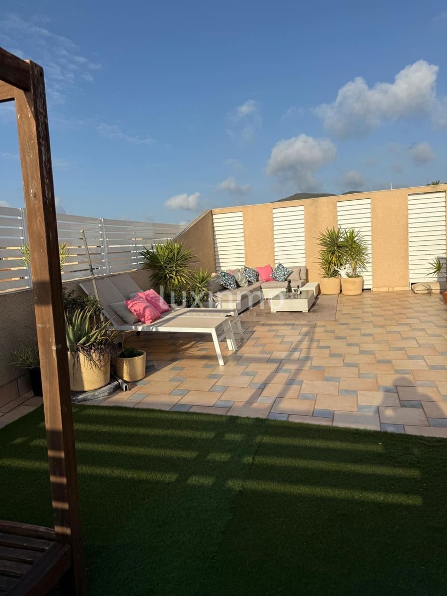 Ático de 4 habitaciones en Ibiza / Eivissa ciudad en venta con piscina garaje - 1.378.650 € (Ref: 9714265)