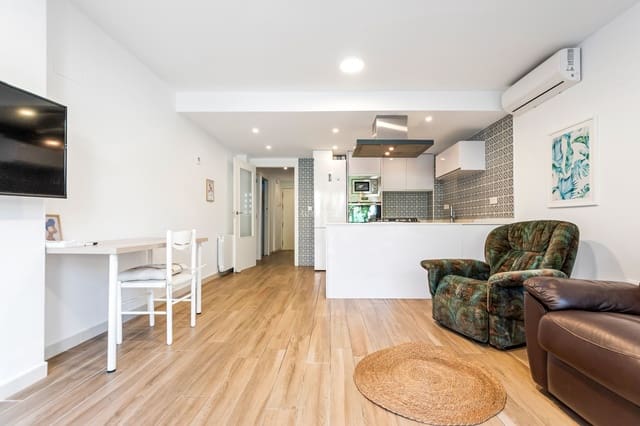 3 bedroom Villa for sale in Altea with pool - € 490,000 (Ref: 9715716)