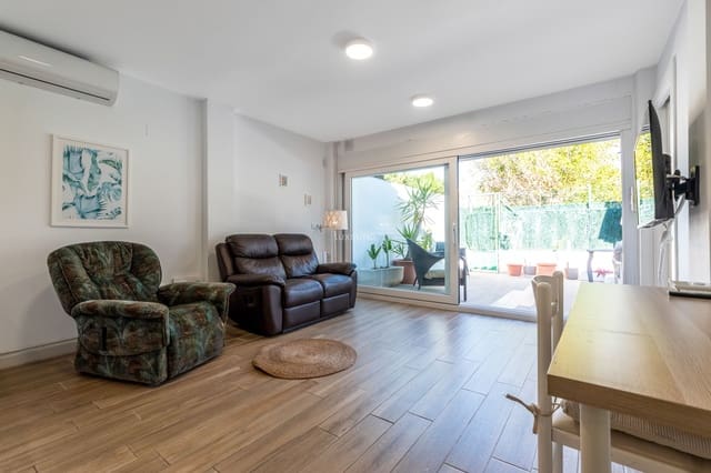 3 bedroom Villa for sale in Altea with pool - € 490,000 (Ref: 9715716)