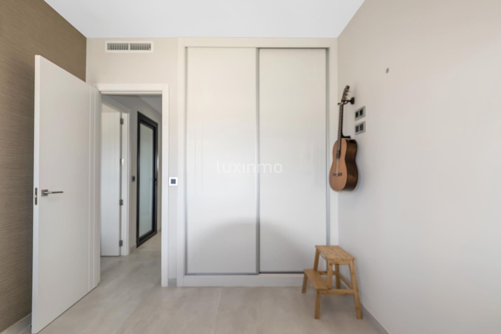 3 soverom Leilighet til salgs i Benidorm med svømmebasseng garasje - € 650 000 (Ref: 9716690)