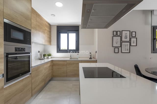 3 sovrum Lägenhet till salu i Benidorm med pool garage - 650 000 € (Ref: 9716690)