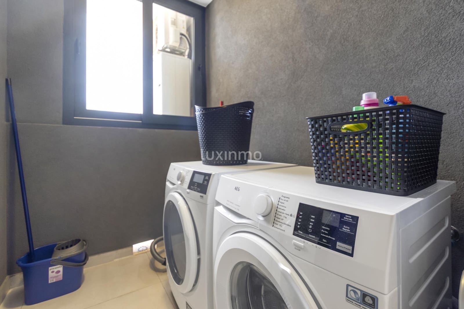 3 soverom Leilighet til salgs i Benidorm med svømmebasseng garasje - € 650 000 (Ref: 9716690)