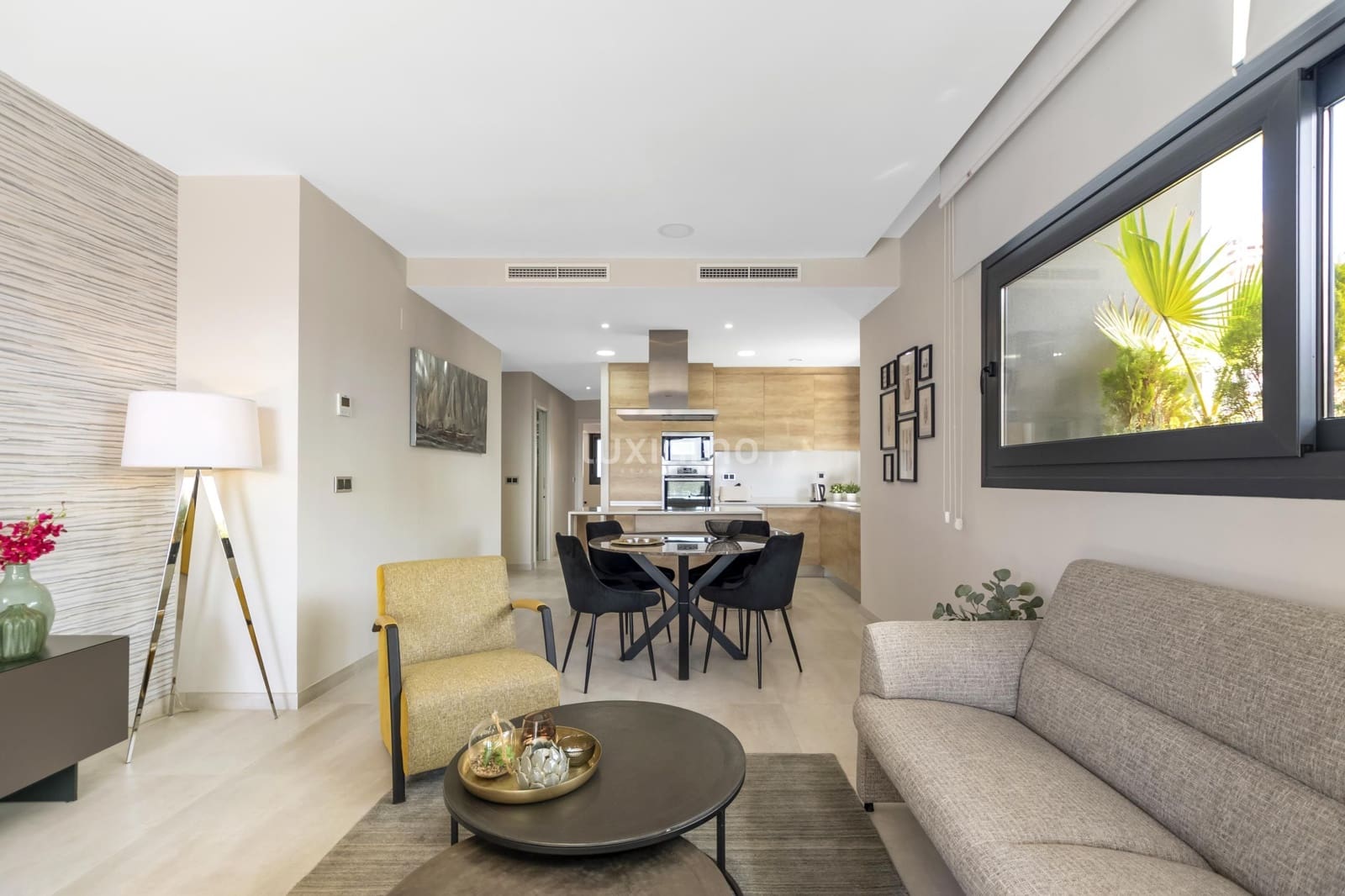 3 soverom Leilighet til salgs i Benidorm med svømmebasseng garasje - € 650 000 (Ref: 9716690)