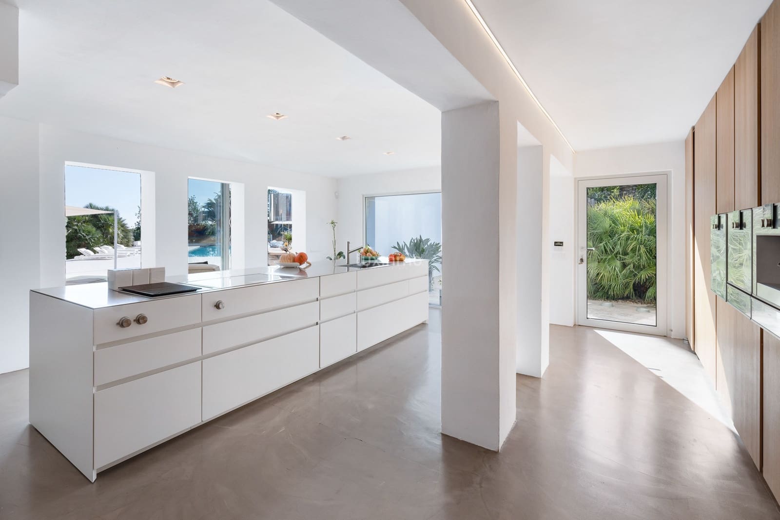 7 chambre Villa/Maison à vendre à Santa Eulalia / Santa Eularia avec piscine garage - 12 000 000 € (Ref: 9734100)