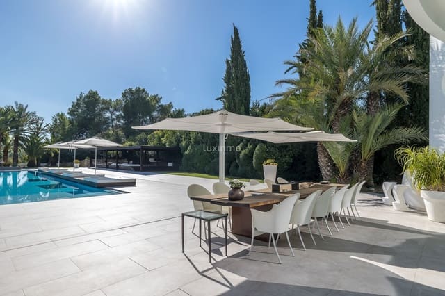 7 chambre Villa/Maison à vendre à Santa Eulalia / Santa Eularia avec piscine garage - 12 000 000 € (Ref: 9734100)