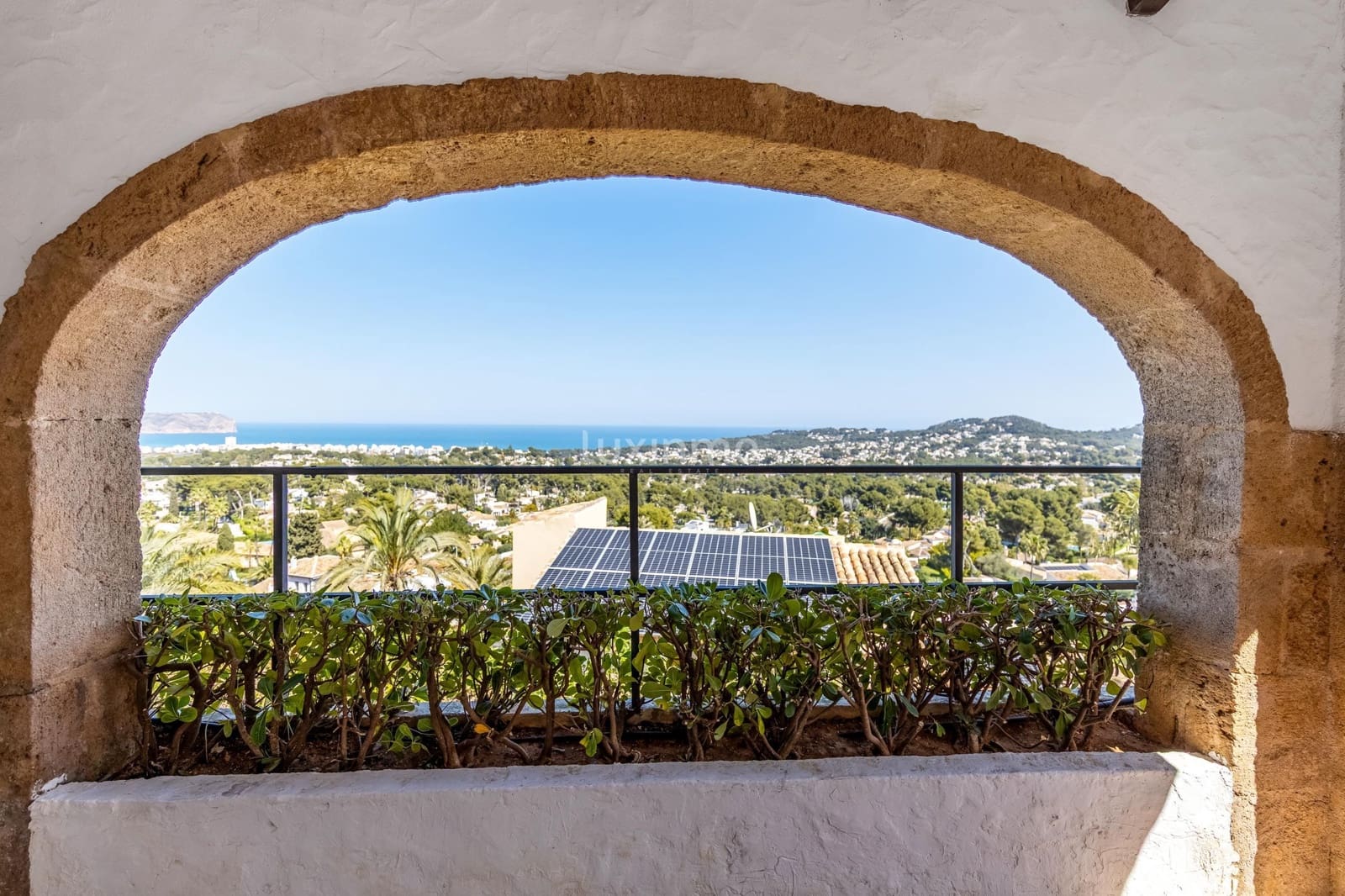 4 soveværelse Villa til salg i Javea / Xabia med swimmingpool garage - € 1.550.000 (Ref: 9734101)