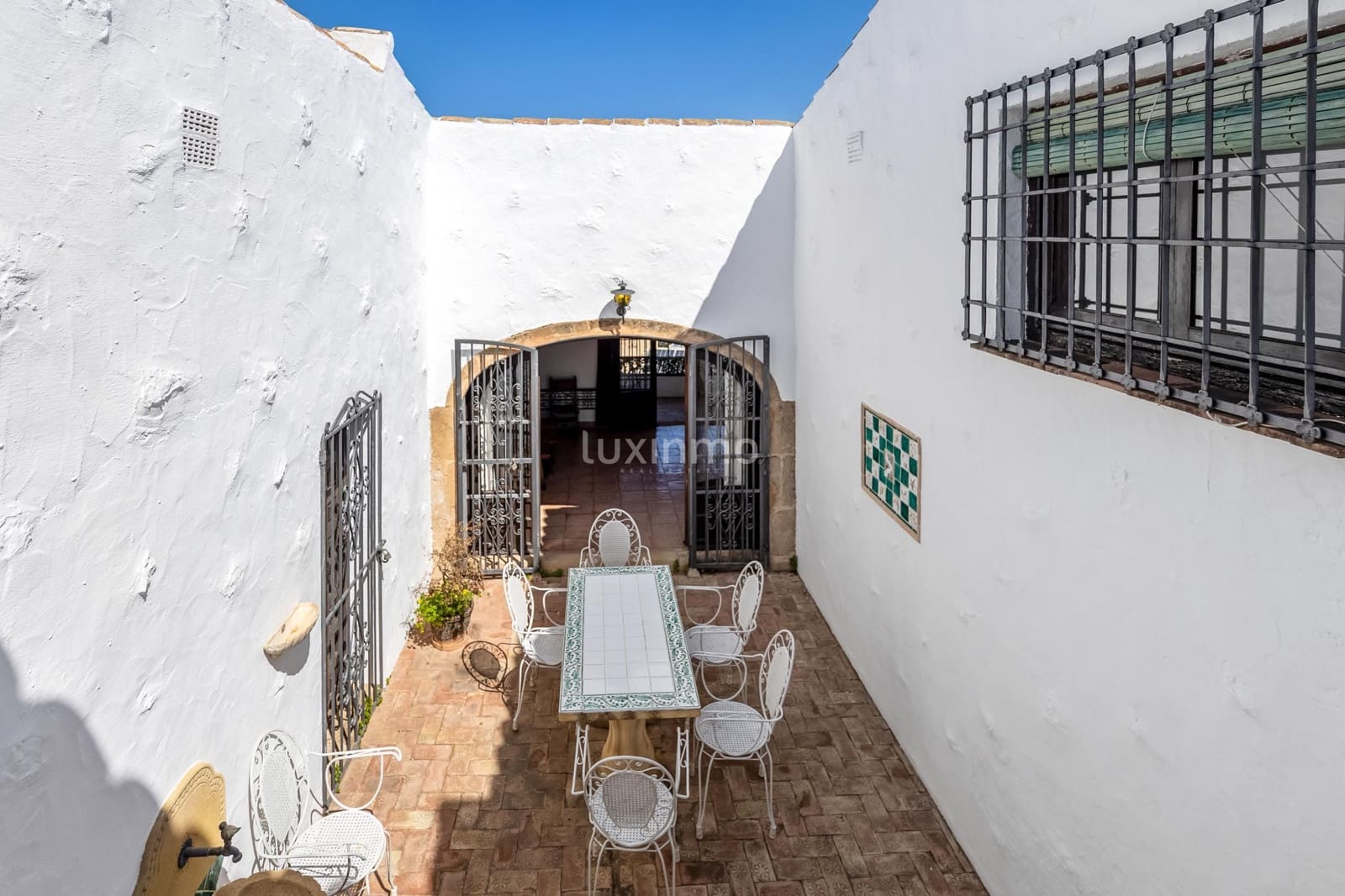 4 soveværelse Villa til salg i Javea / Xabia med swimmingpool garage - € 1.550.000 (Ref: 9734101)