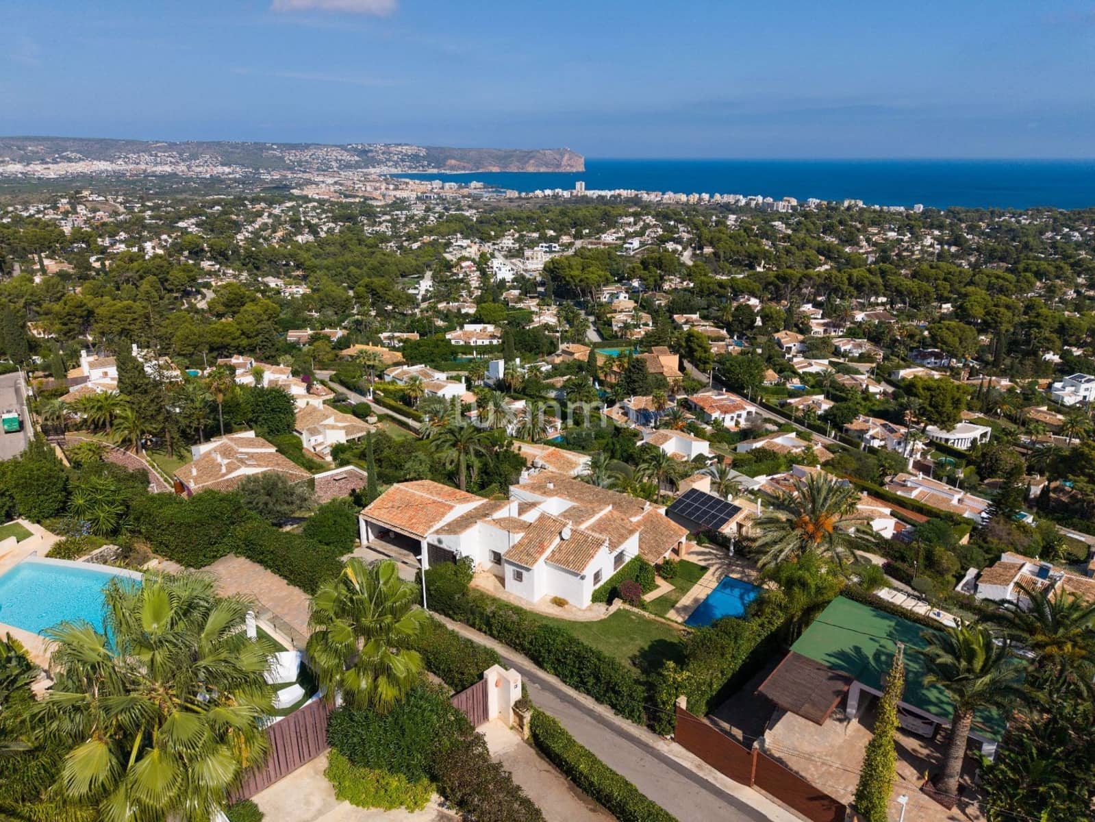 4 soveværelse Villa til salg i Javea / Xabia med swimmingpool garage - € 1.550.000 (Ref: 9734101)