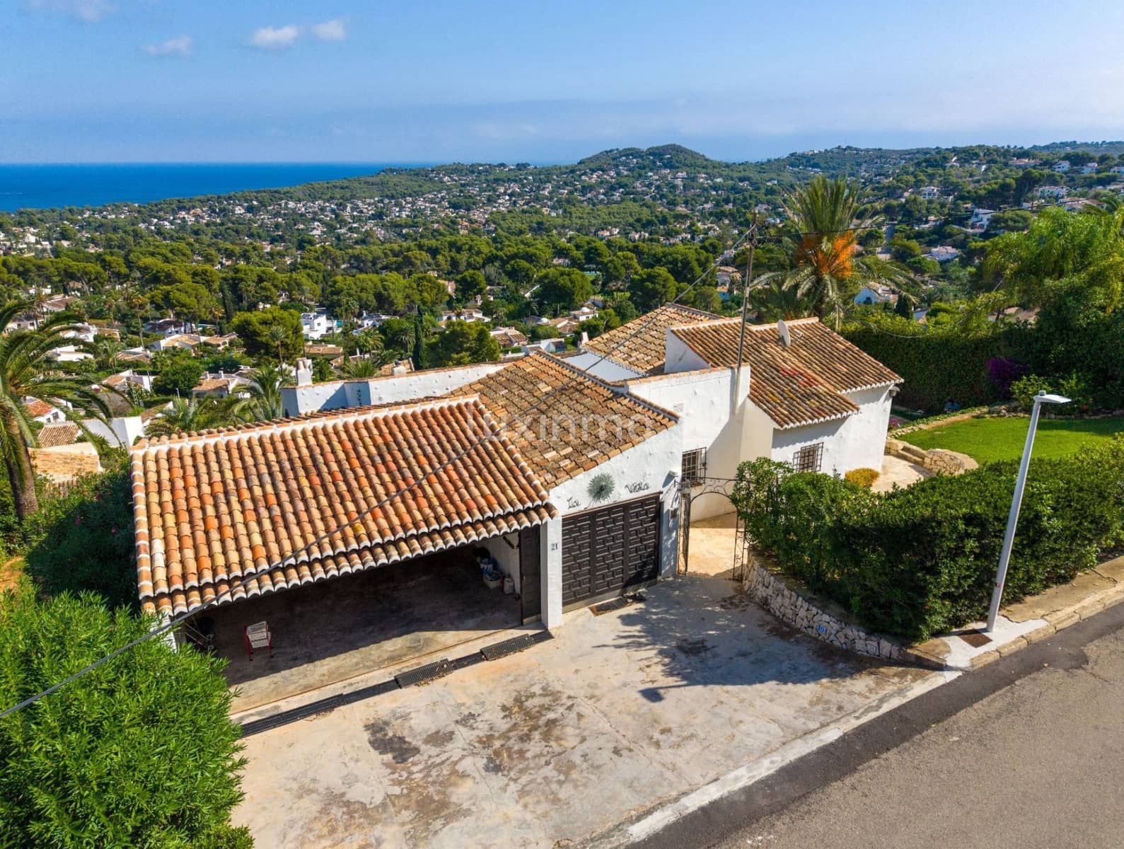 4 soveværelse Villa til salg i Javea / Xabia med swimmingpool garage - € 1.550.000 (Ref: 9734101)