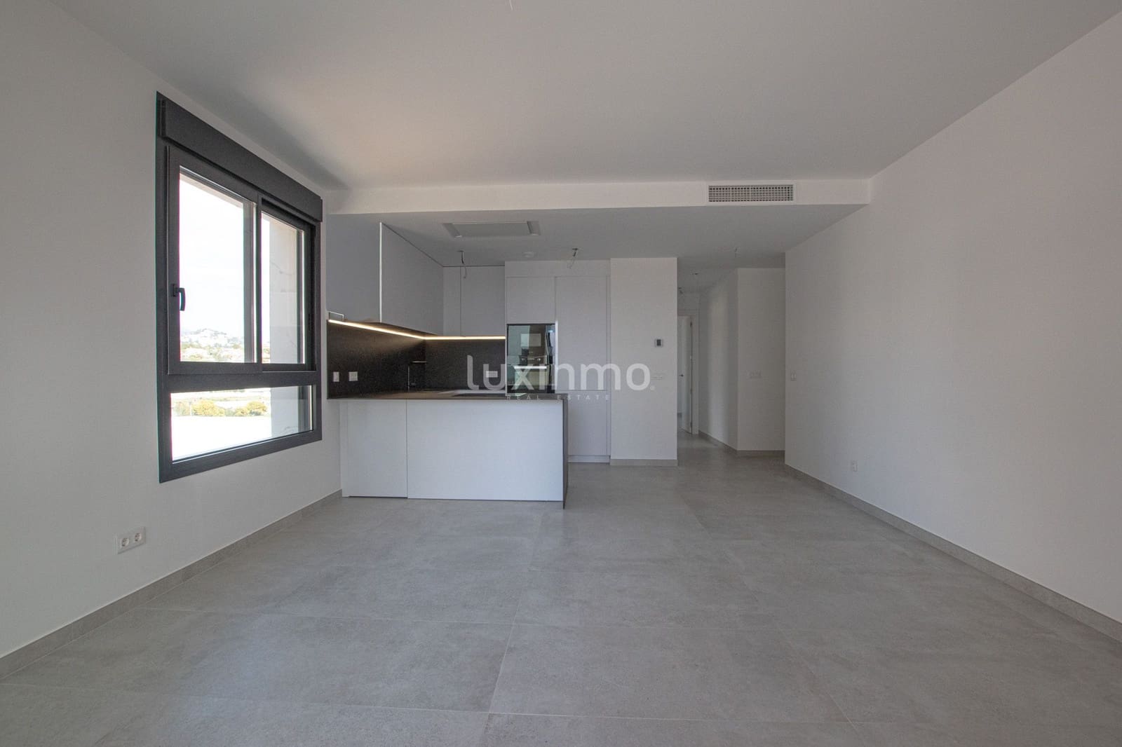 3 bedroom Apartment for rent in Calpe / Calp with pool garage - € 3,000 (Ref: 9734102)