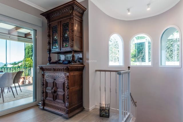 3 camera da letto Villa in vendita in Altea con piscina garage - 695.000 € (Rif: 9737326)