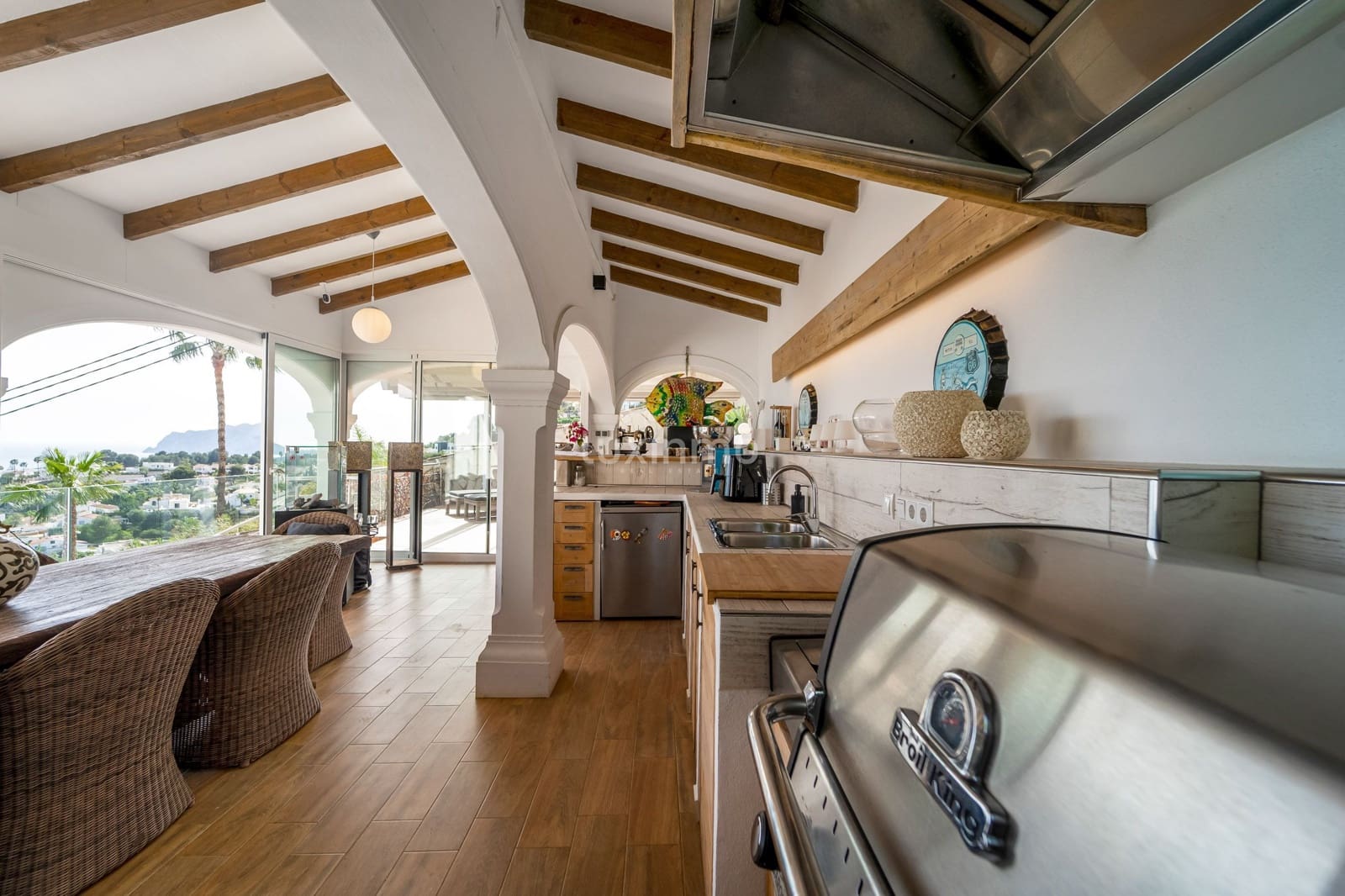 4 makuuhuone Huvila myytävänä paikassa Moraira mukana uima-altaan 
autotalli - 1 290 000 € (Ref: 9761437)