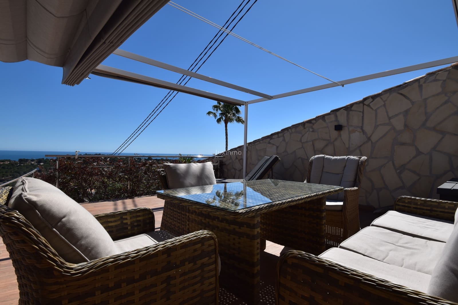 4 makuuhuone Huvila myytävänä paikassa Moraira mukana uima-altaan 
autotalli - 1 290 000 € (Ref: 9761437)