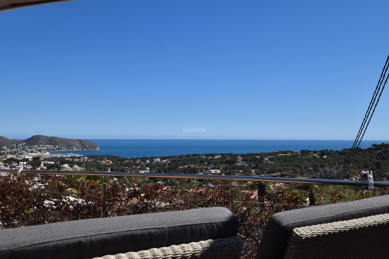 4 makuuhuone Huvila myytävänä paikassa Moraira mukana uima-altaan 
autotalli - 1 290 000 € (Ref: 9761437)