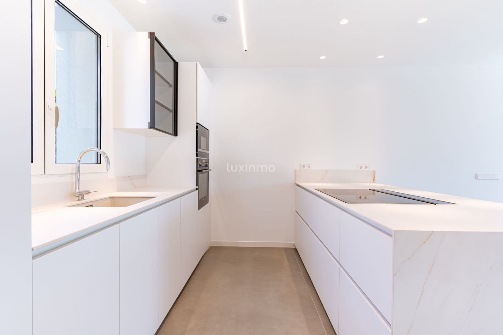 3 bedroom Villa for sale in Moraira with pool garage - € 2,400,000 (Ref: 9761438)