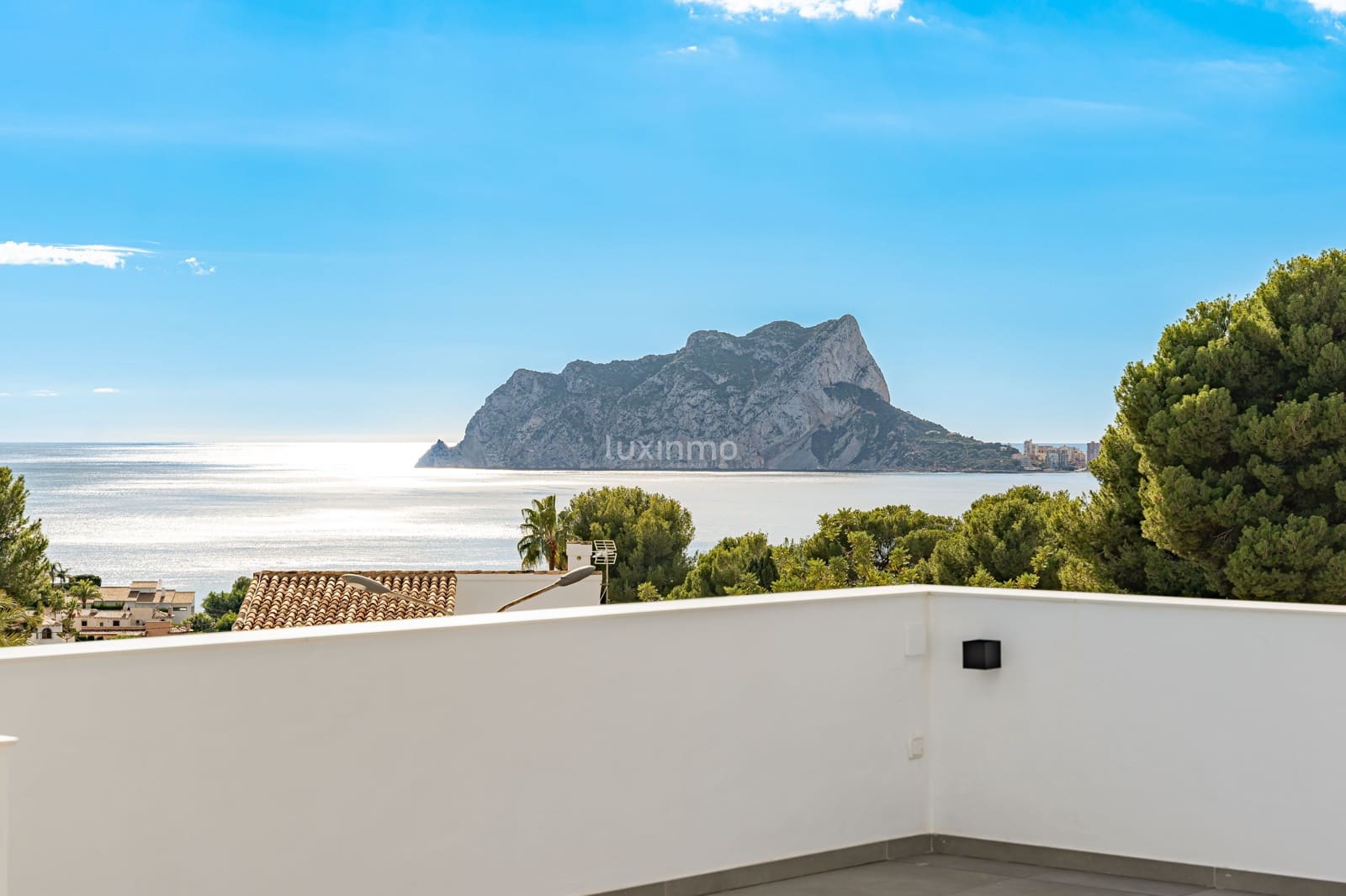 3 bedroom Villa for sale in Moraira with pool garage - € 2,400,000 (Ref: 9761438)