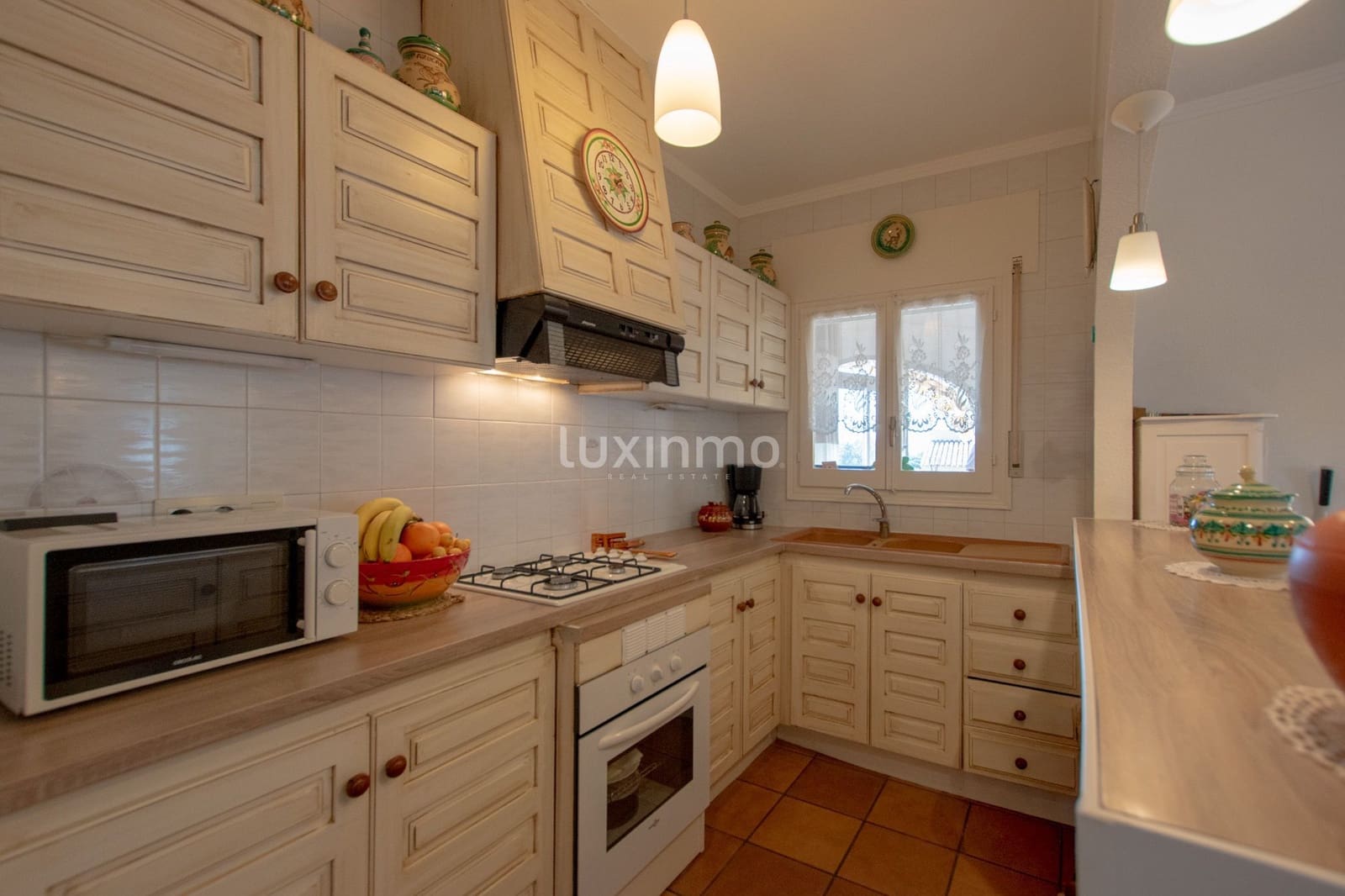 3 bedroom Villa for sale in Calpe / Calp with pool garage - € 595,000 (Ref: 9761439)