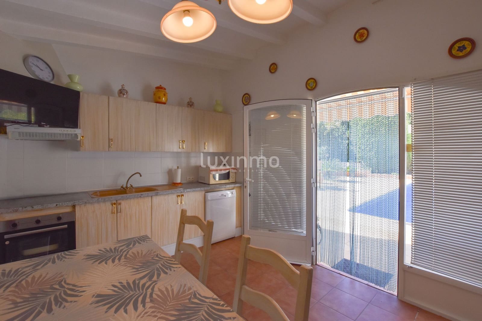 3 bedroom Villa for sale in Calpe / Calp with pool garage - € 595,000 (Ref: 9761439)