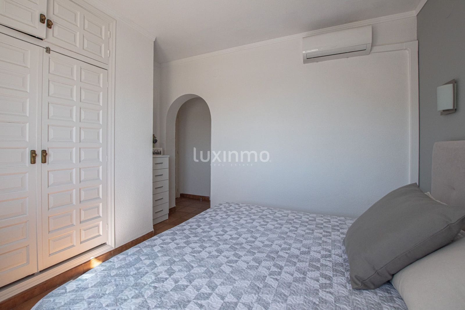 3 bedroom Villa for sale in Calpe / Calp with pool garage - € 595,000 (Ref: 9761439)