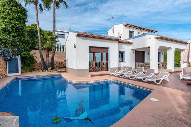 4 soverom Villa til salgs i Benissa med svømmebasseng garasje - € 1 100 000 (Ref: 9769040)