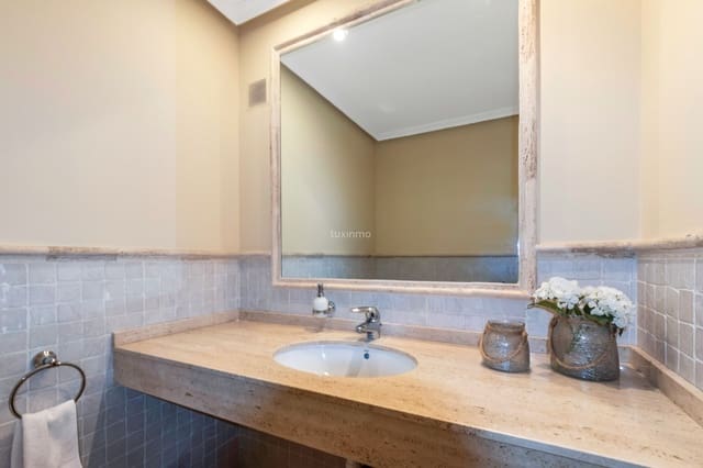 3 soveværelse Villa til salg i Altea med swimmingpool garage - € 820.000 (Ref: 9770025)