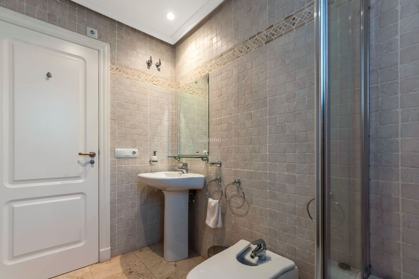 3 bedroom Villa for sale in Altea with pool garage - € 820,000 (Ref: 9770025)