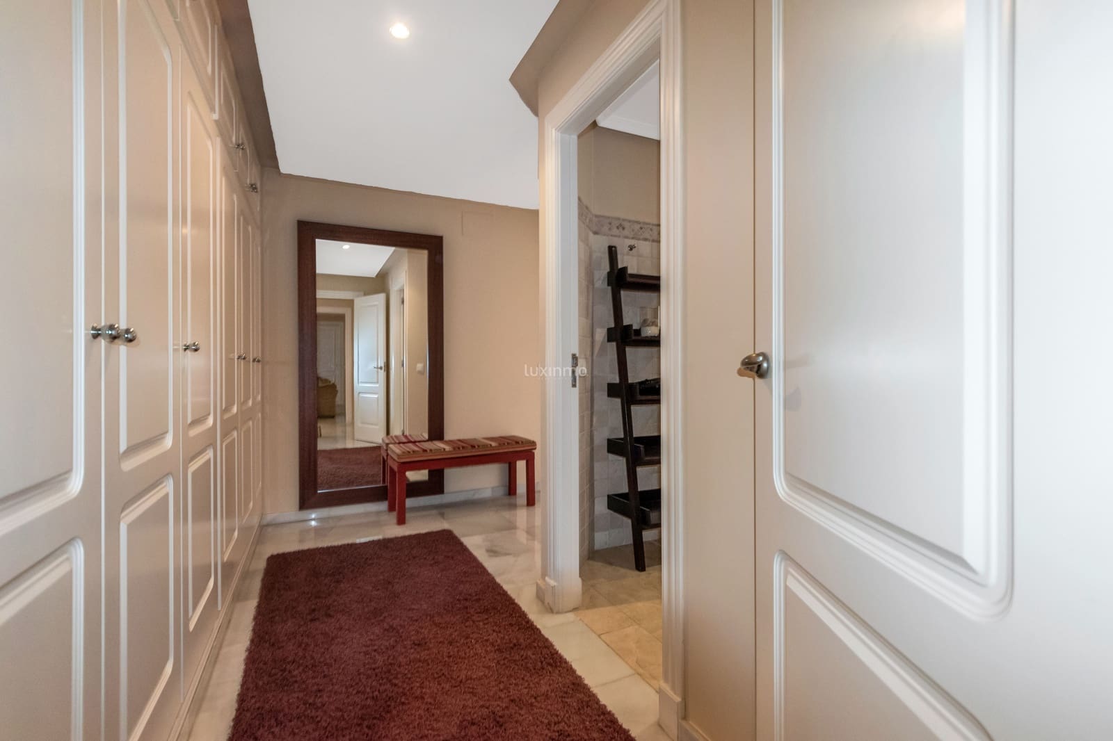 3 bedroom Villa for sale in Altea with pool garage - € 820,000 (Ref: 9770025)