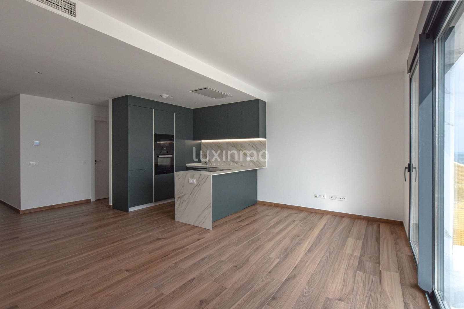 3 quarto Penthouse para arrendar em Calpe / Calp com piscina garagem - 7 000 € (Ref: 9776969)