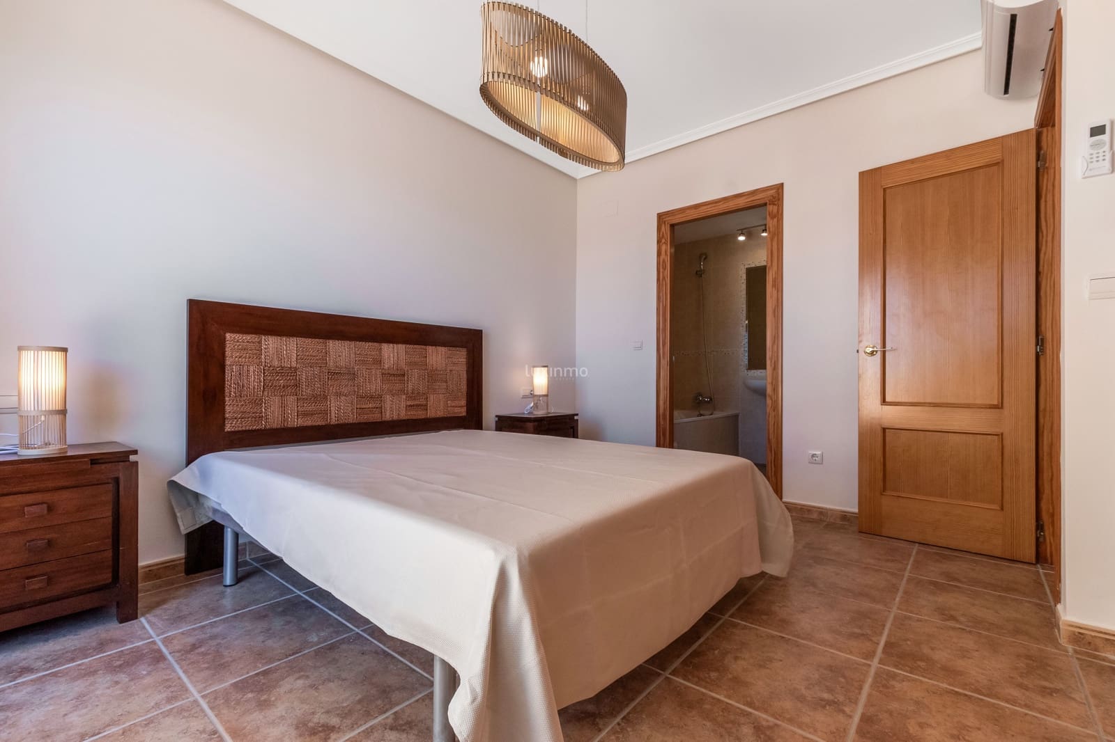 3 soverom Rekkehus til salgs i Calpe / Calp med svømmebasseng garasje - € 365 000 (Ref: 9777137)