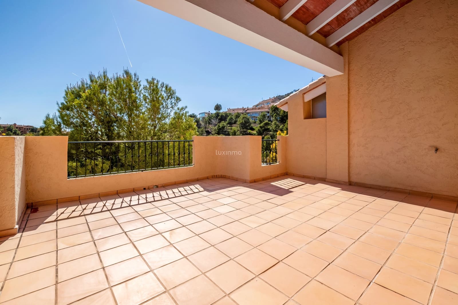 3 soverom Rekkehus til salgs i Calpe / Calp med svømmebasseng garasje - € 365 000 (Ref: 9777137)