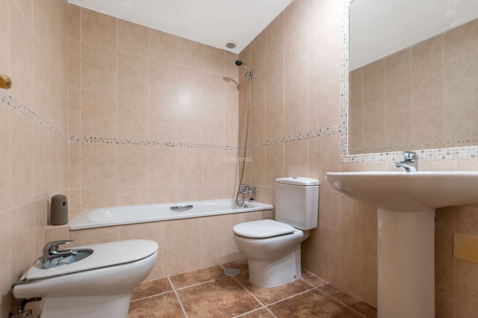 3 soverom Rekkehus til salgs i Calpe / Calp med svømmebasseng garasje - € 365 000 (Ref: 9777137)