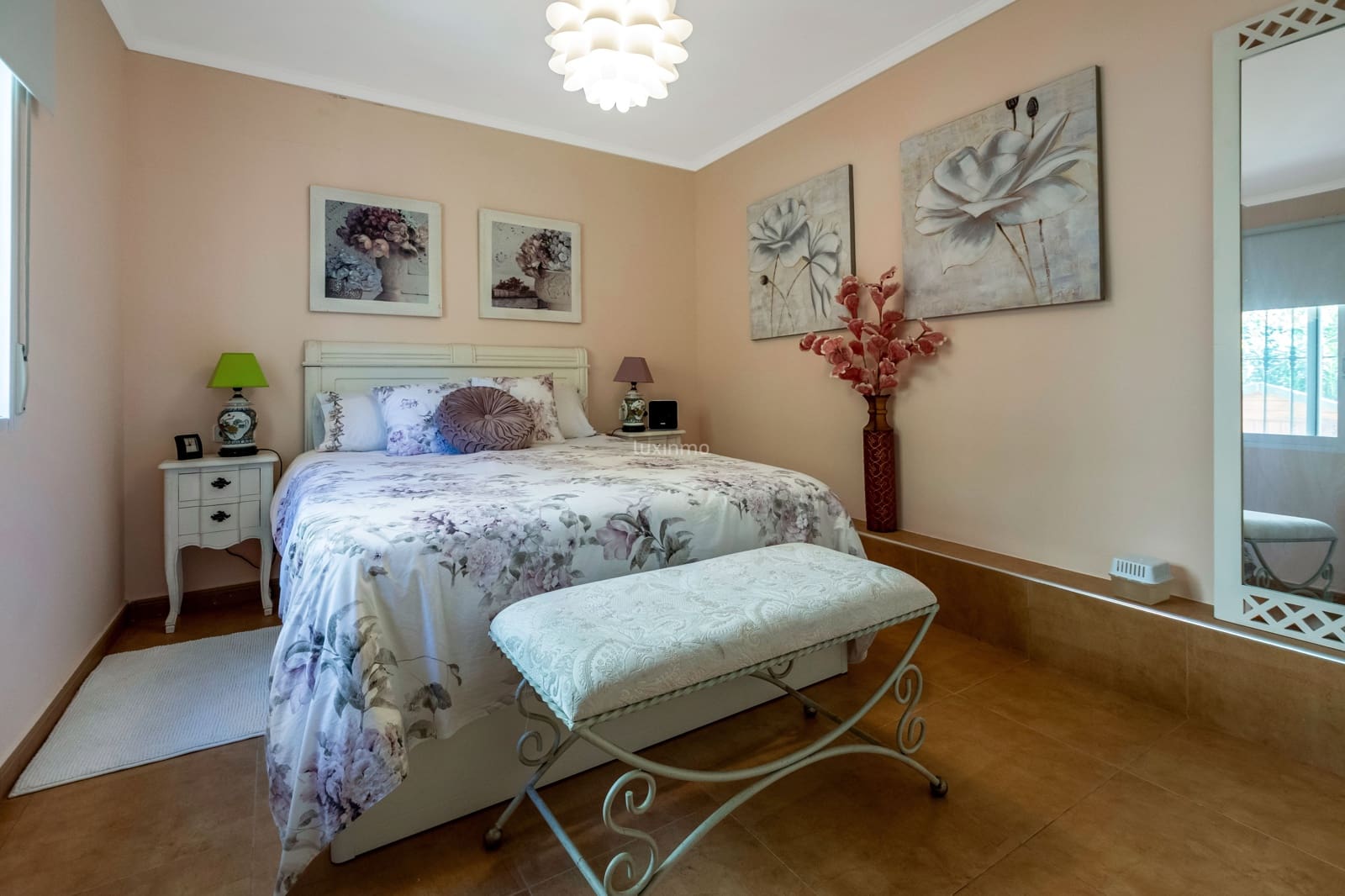 5 bedroom Villa for sale in Altea with pool garage - € 790,000 (Ref: 9778917)