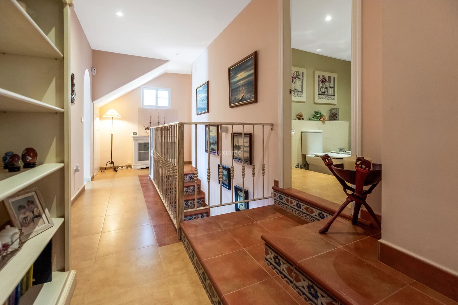 5 bedroom Villa for sale in Altea with pool garage - € 790,000 (Ref: 9778917)