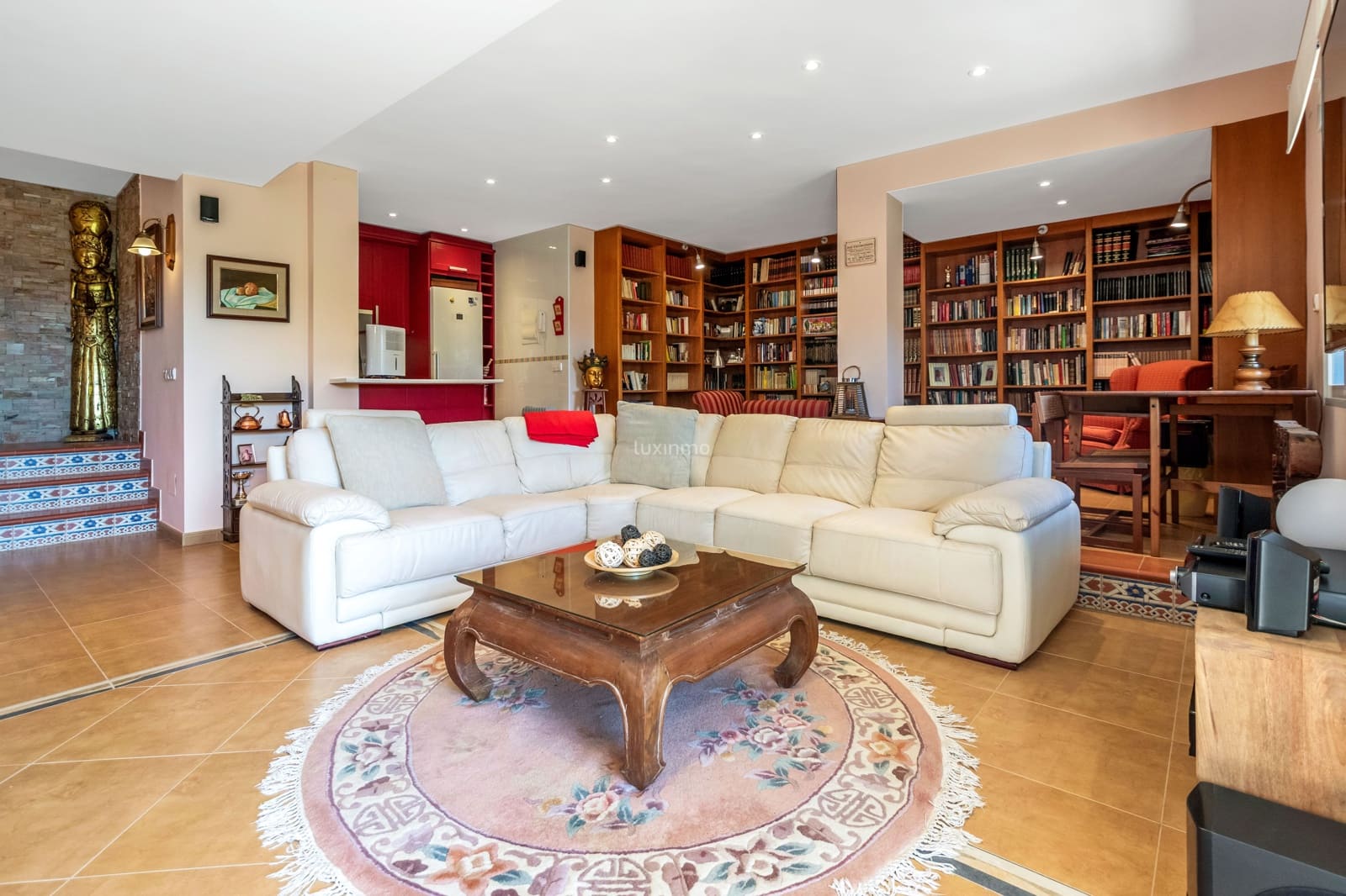 5 bedroom Villa for sale in Altea with pool garage - € 790,000 (Ref: 9778917)