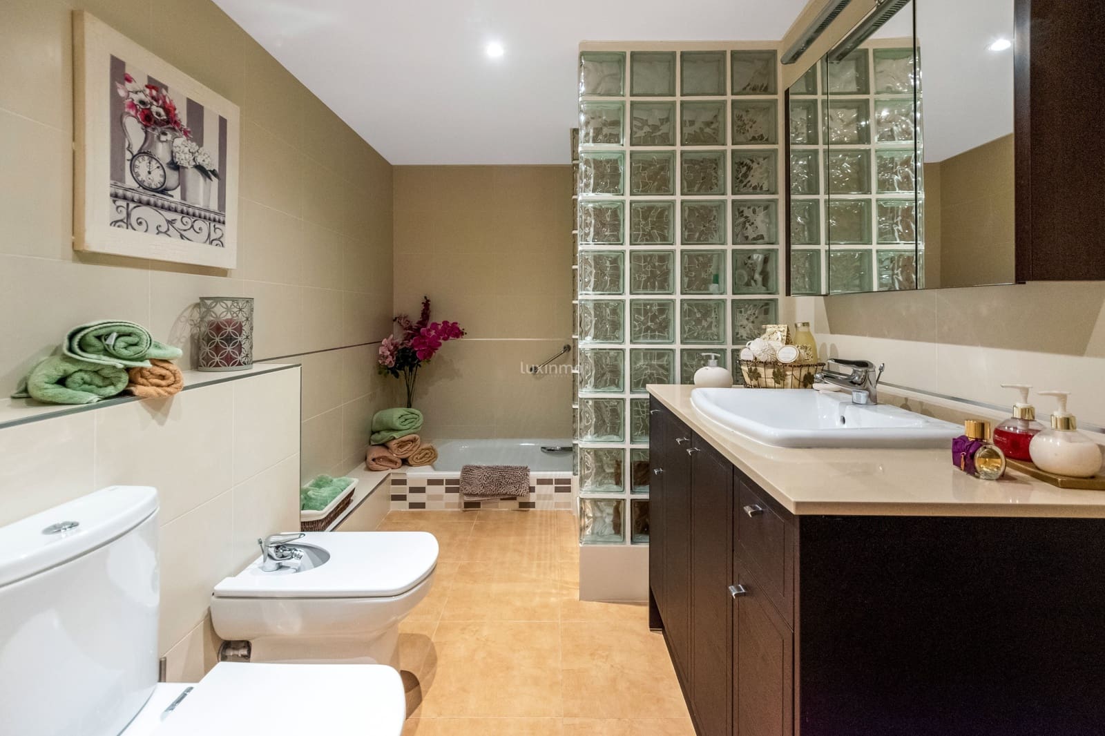 5 bedroom Villa for sale in Altea with pool garage - € 790,000 (Ref: 9778917)