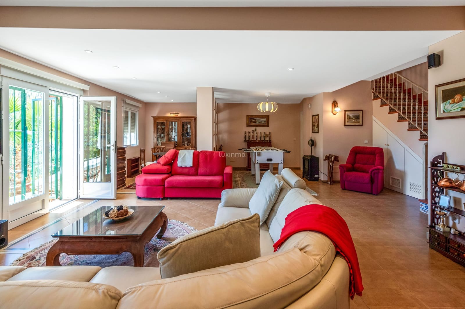 5 bedroom Villa for sale in Altea with pool garage - € 790,000 (Ref: 9778917)