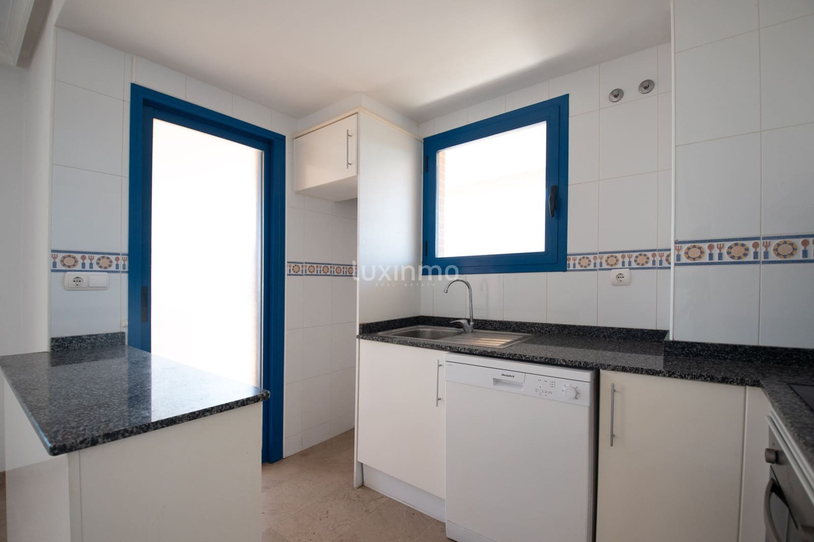 2 makuuhuone Asunto myytävänä paikassa Calpe / Calp - 375 000 € (Ref: 9789460)