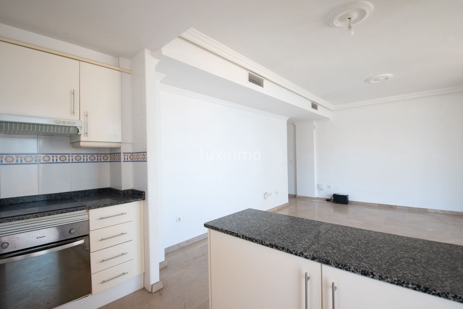 2 makuuhuone Asunto myytävänä paikassa Calpe / Calp - 375 000 € (Ref: 9789460)