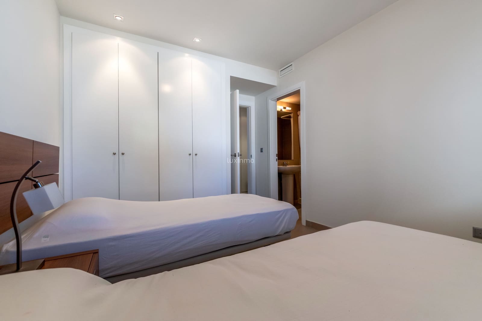 4 sypialnia Willa na sprzedaż w Altea z basenem garażem - 1 250 000 € (Ref: 9802978)