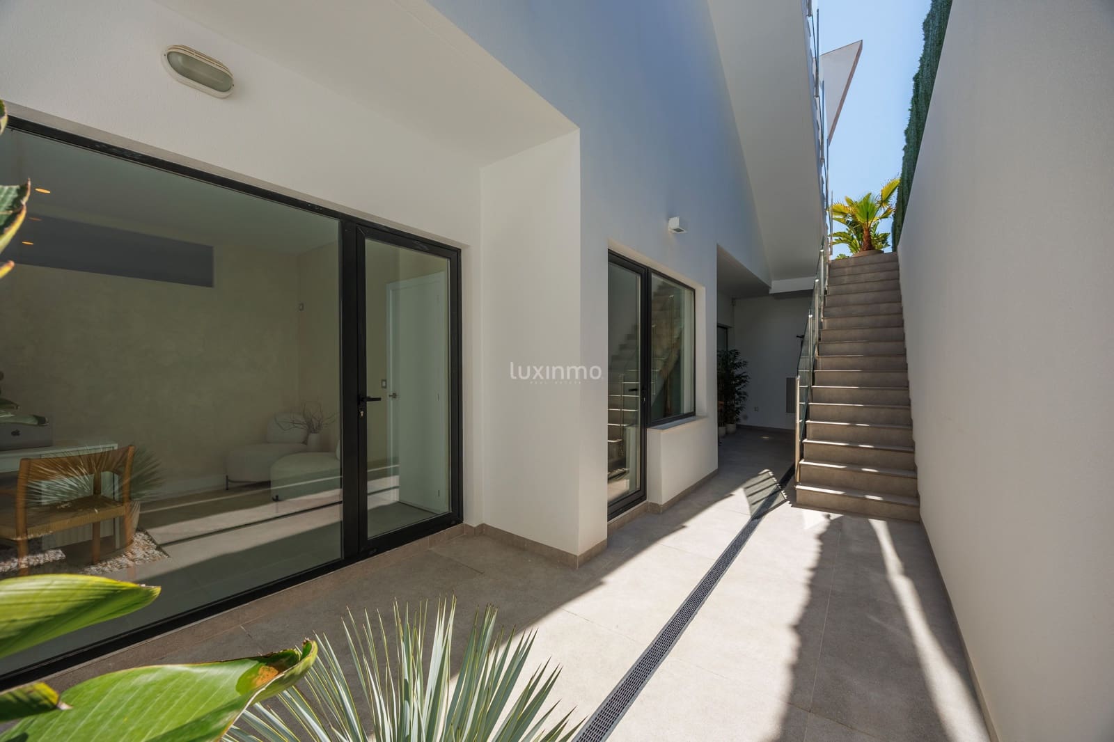 Chalet de 5 habitaciones en Finestrat en venta con piscina garaje - 798.000 € (Ref: 9802979)