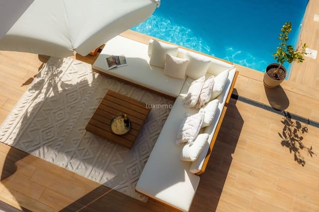 Chalet de 5 habitaciones en Finestrat en venta con piscina garaje - 798.000 € (Ref: 9802979)