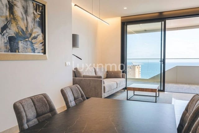 2 soverom Leilighet til salgs i Benidorm med svømmebasseng garasje - € 550 000 (Ref: 9802980)